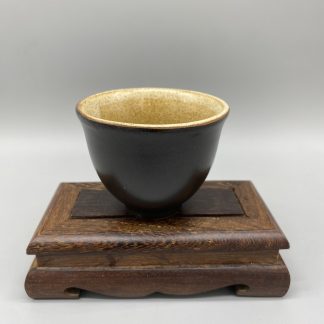 Black glaze tea cup