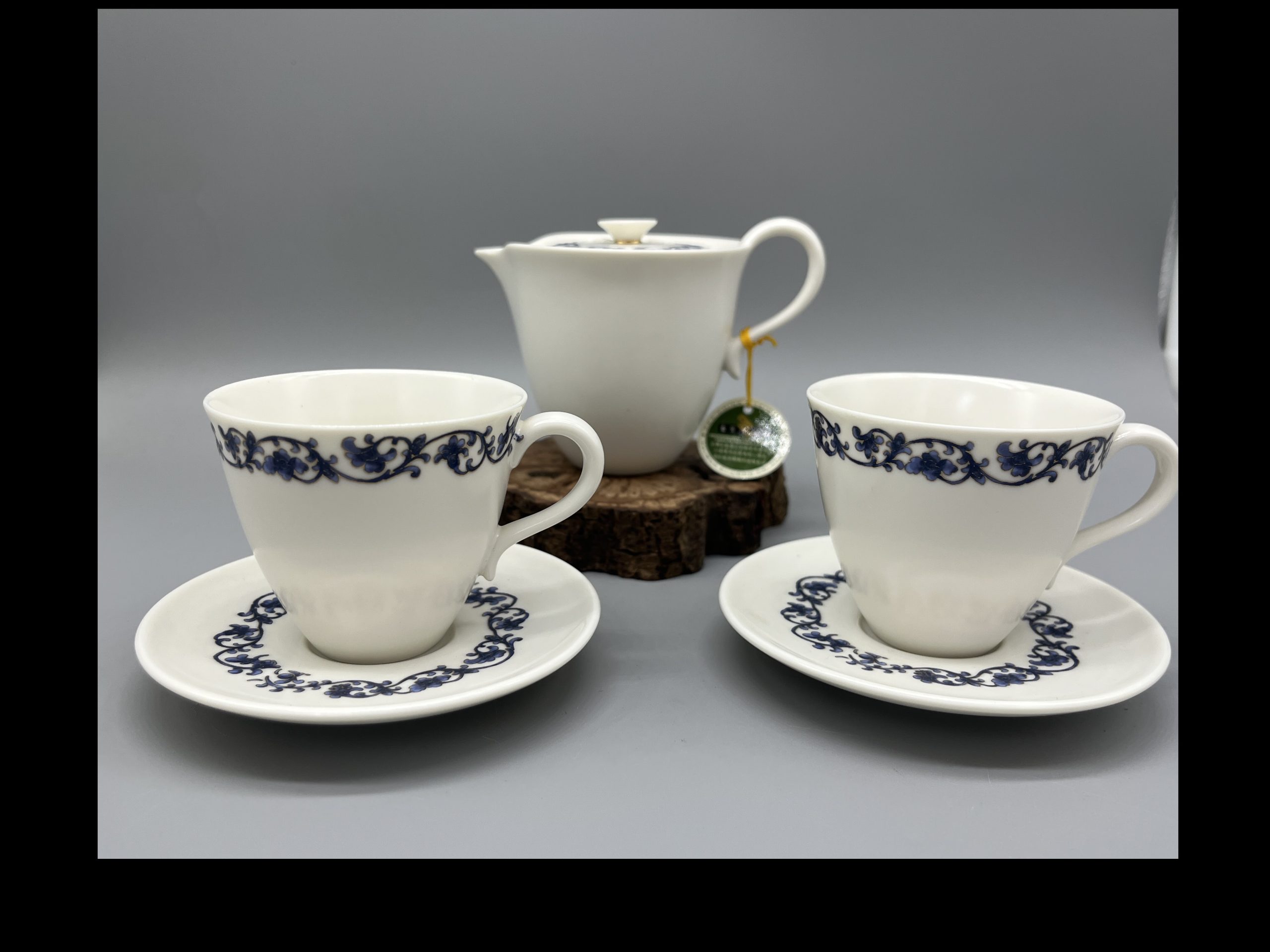 Blue and White Fusion Tea set