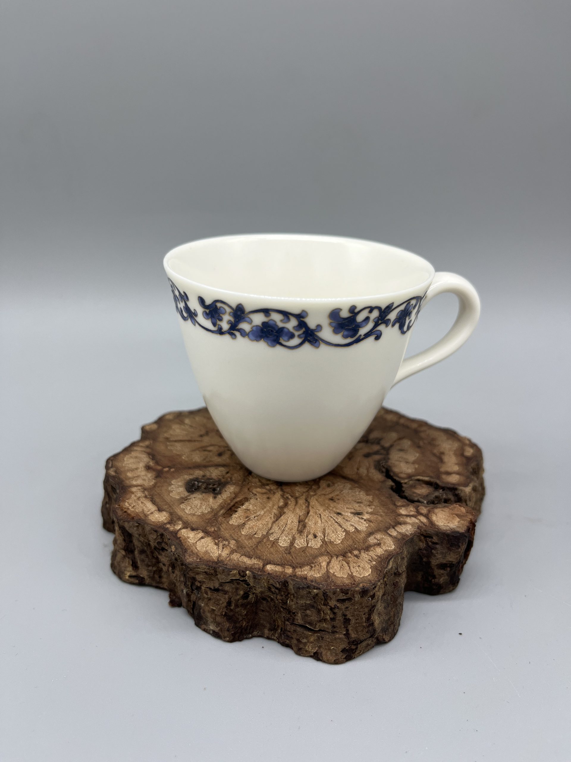 Blue and White Fusion Tea set - Image 5