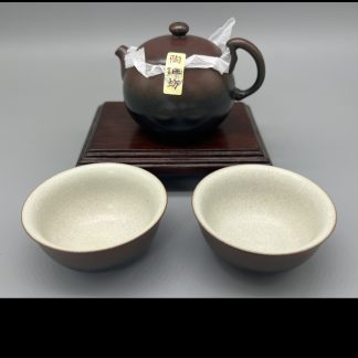 Lin’s Ceramic Studio Tea set (Red-Black), 100cc