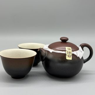 Lin's Ceramic Studio Tea set (Red and Black), Teapot 150 ml