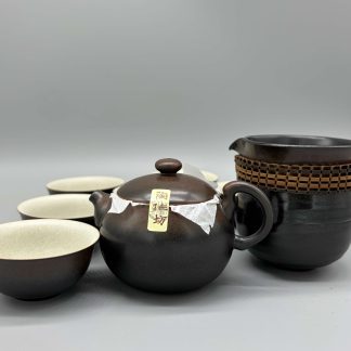 Lin’s Ceramic Studio Tea set with Cha Hai and six cups (Red Black)