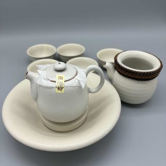 Lin’s Ceramic Studio Tea set with Tea tray, Cha Hai and six cups (Creamy White)